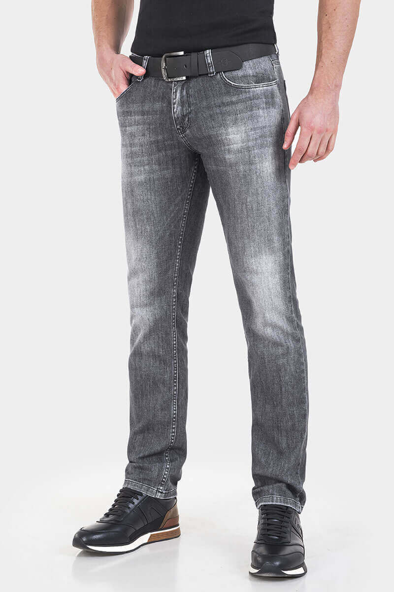 Straight fit ανδρικό τζιν 5752-82 PAUL / Lacarino / L34